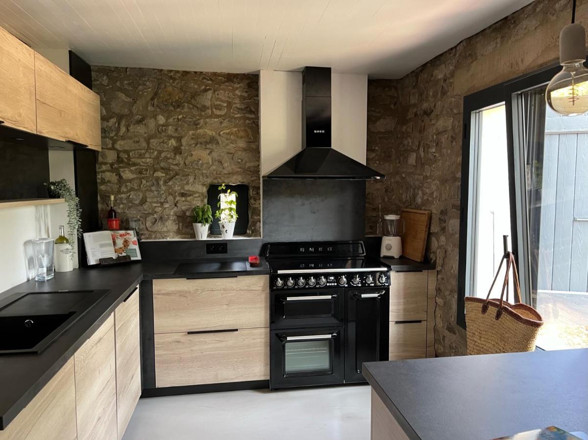 Luxurious Family House With Pool In Ardeche. Villa Les Vans Kültér fotó